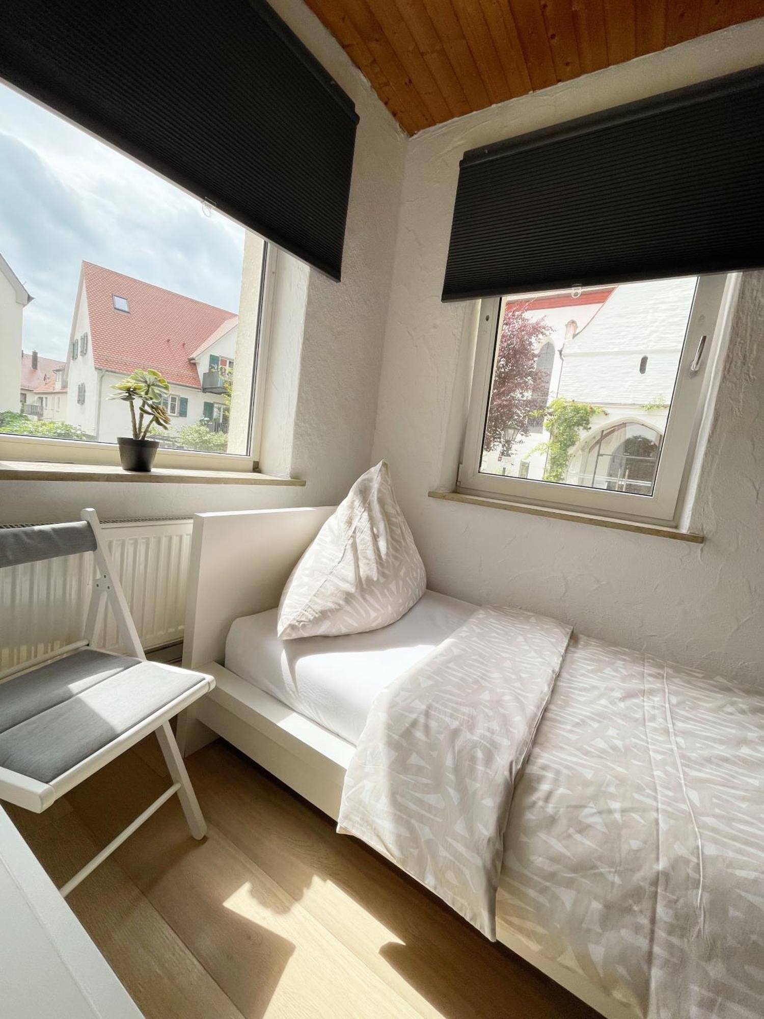 Haus Leipheim Hotel Kültér fotó